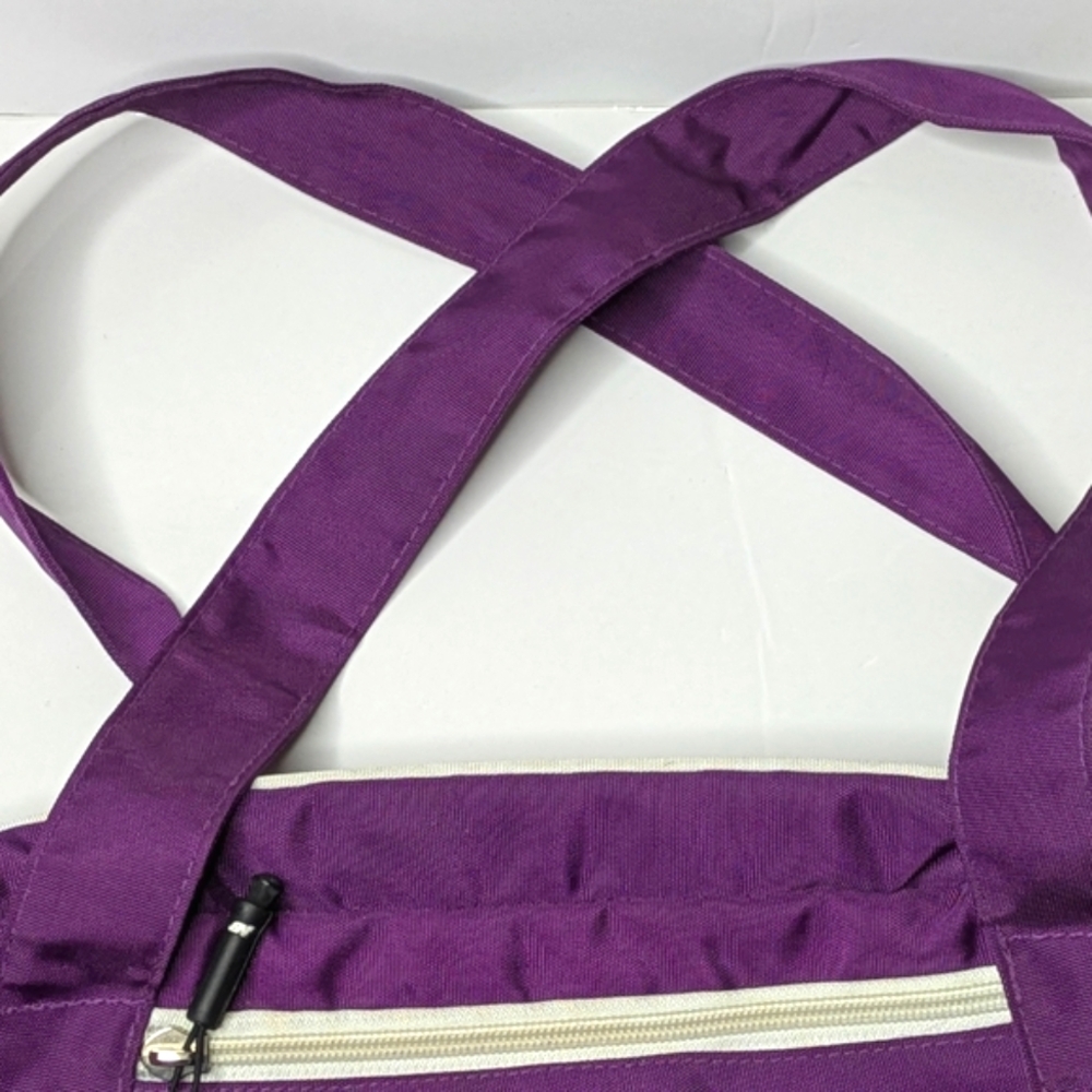 New Balance Purple Travel Bag Style NBL151 - Picture 3 of 13